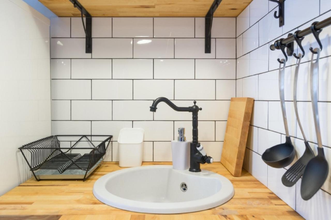 Discover Krakow Apartments - 3 Rakowicka St - Amazing Loft Near Main Station - Netflix エクステリア 写真
