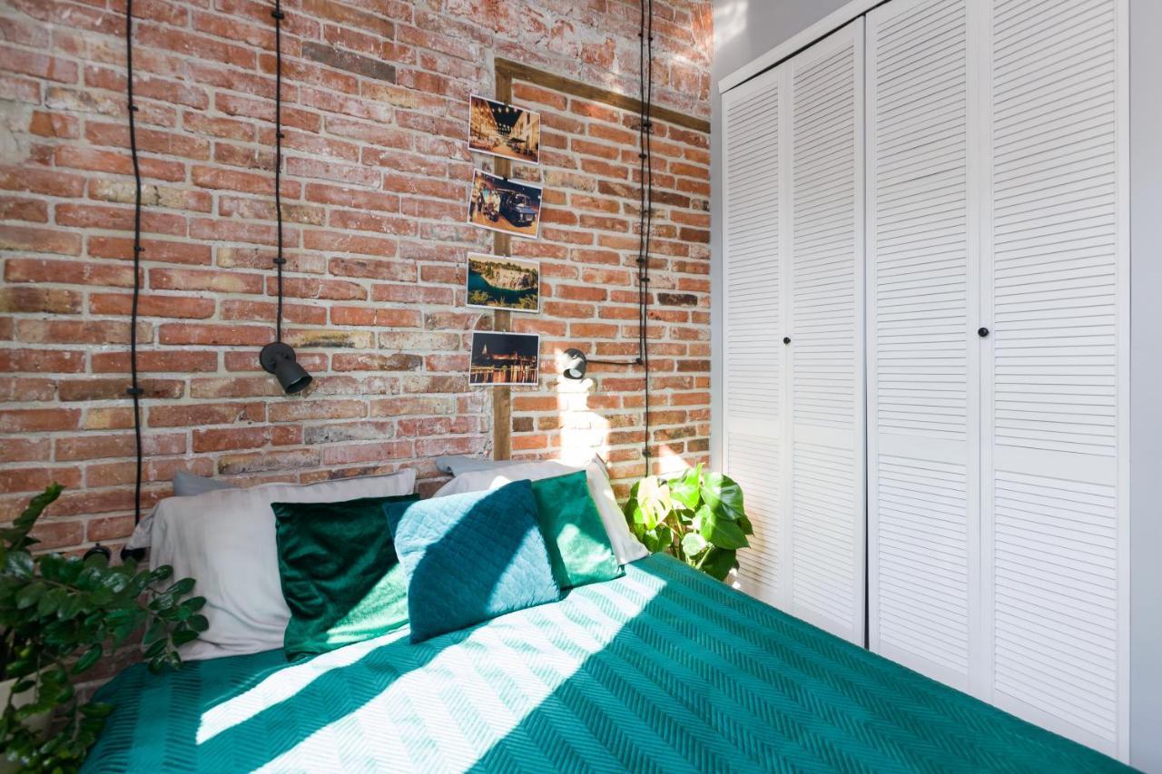 Discover Krakow Apartments - 3 Rakowicka St - Amazing Loft Near Main Station - Netflix エクステリア 写真