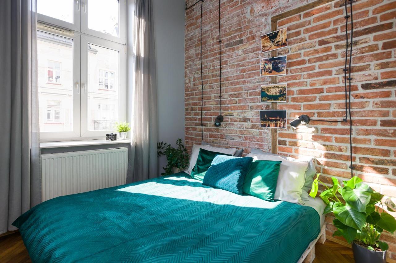 Discover Krakow Apartments - 3 Rakowicka St - Amazing Loft Near Main Station - Netflix エクステリア 写真