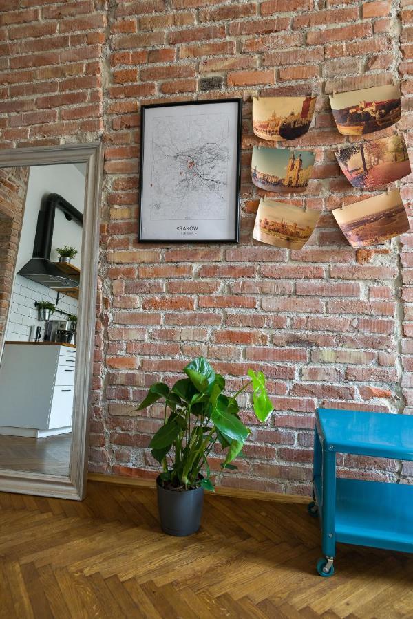 Discover Krakow Apartments - 3 Rakowicka St - Amazing Loft Near Main Station - Netflix エクステリア 写真