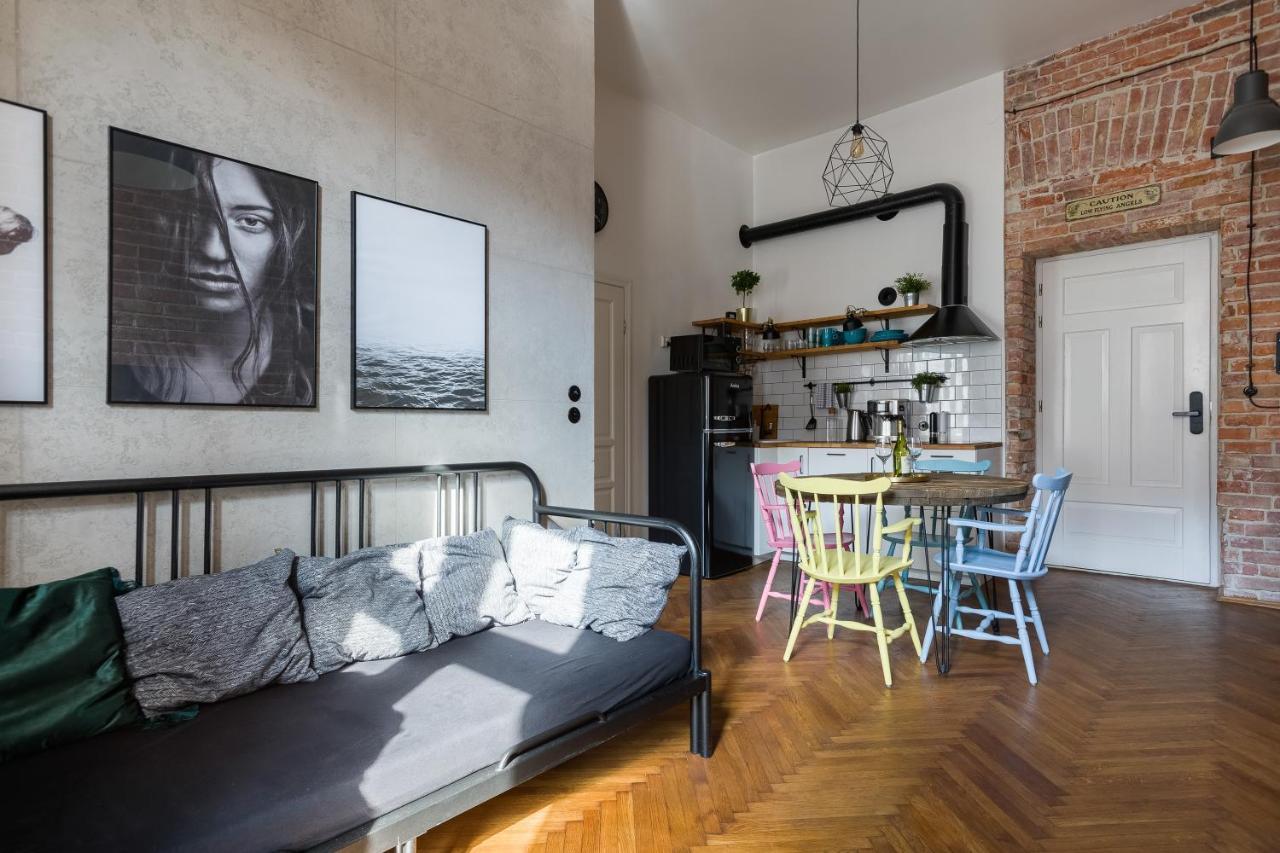 Discover Krakow Apartments - 3 Rakowicka St - Amazing Loft Near Main Station - Netflix エクステリア 写真