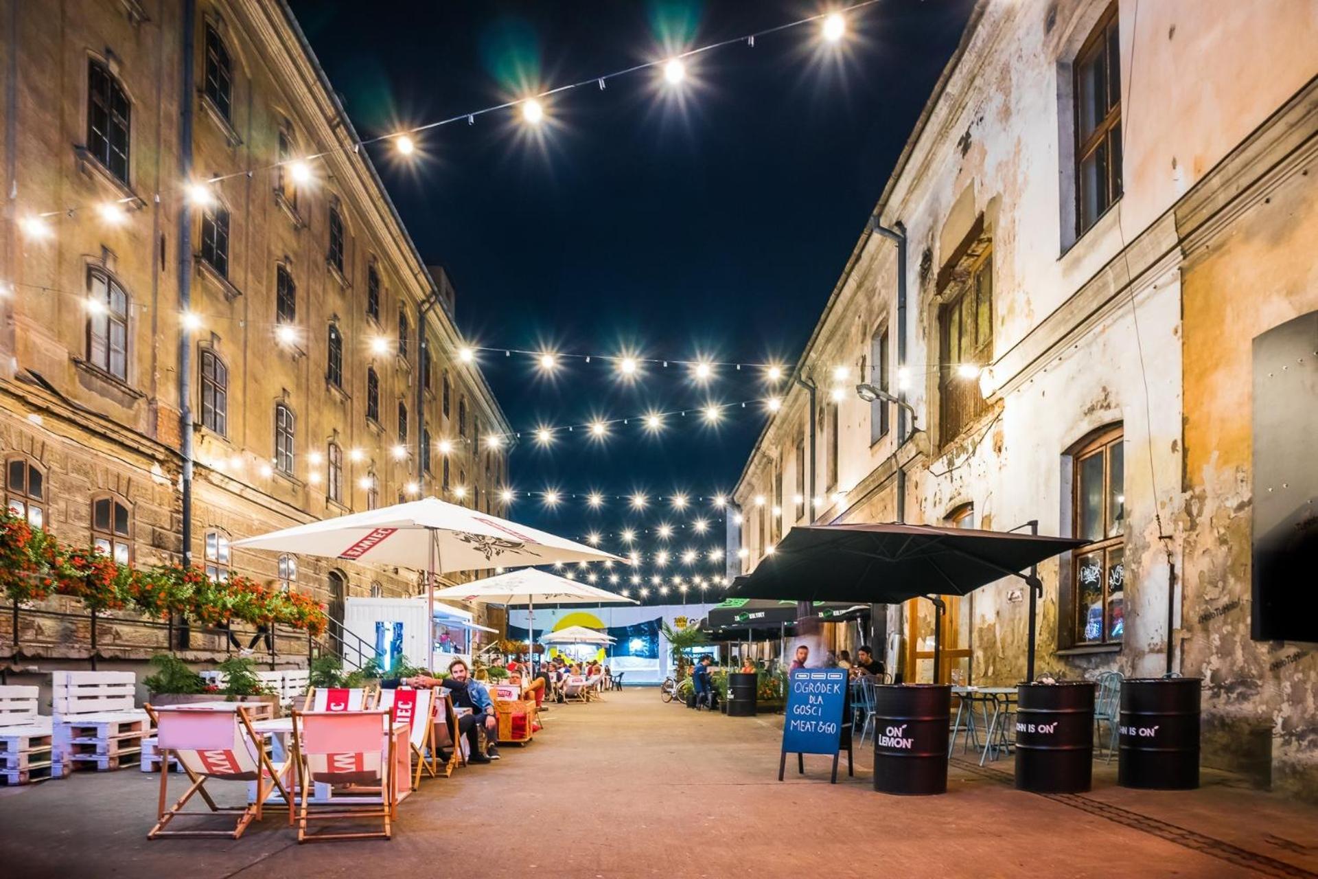 Discover Krakow Apartments - 3 Rakowicka St - Amazing Loft Near Main Station - Netflix エクステリア 写真